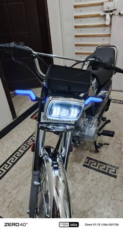 i want to sale My Honda CG125 2025 Model Black Edtion 800km used Only