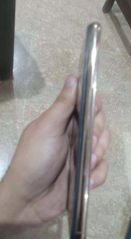 IPhone 11 Pro Max 2