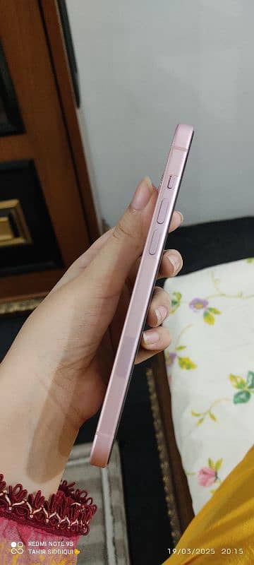 I phone 15 plus in brand new condition with box and accessories 5