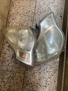 Nissan Bluebird head lights