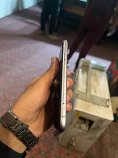 IPHONE11/ 64GB/ JV