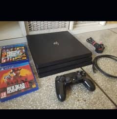 PS4 Pro Gaming Console 1TB with 2 Controller