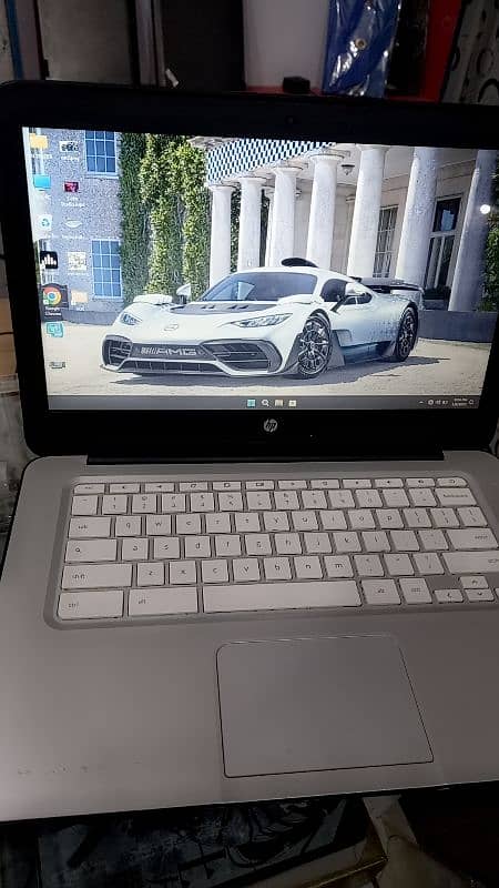 HP 15 inch Chromebook cash on delivery Available All over Pakistan 1