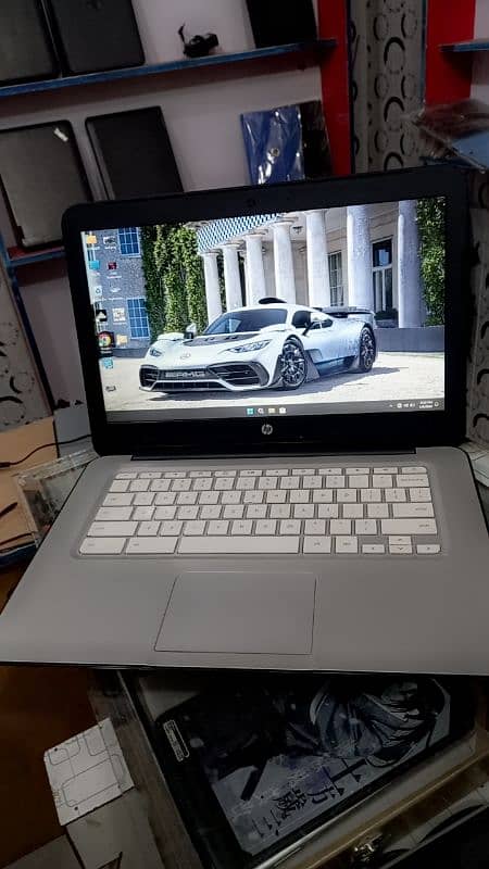 HP 15 inch Chromebook cash on delivery Available All over Pakistan 2