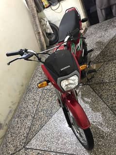 Honda cd Dream 2023 model