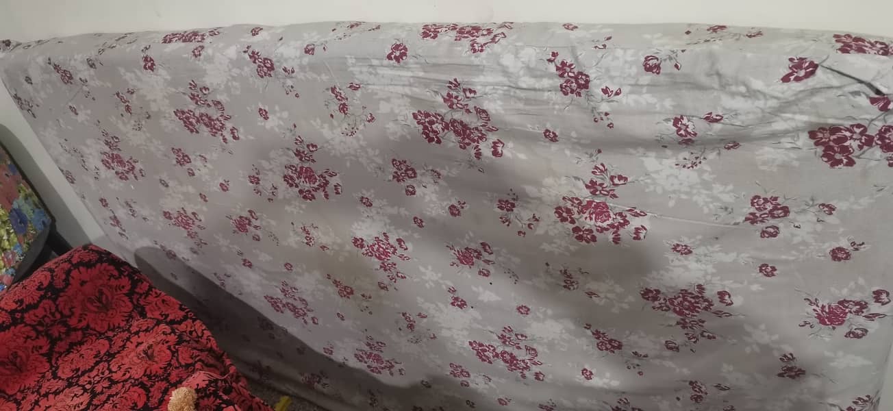 Alkhair 5-Star Foam Single Mattress - Size 72*42 - 5 inch in good Cond 1
