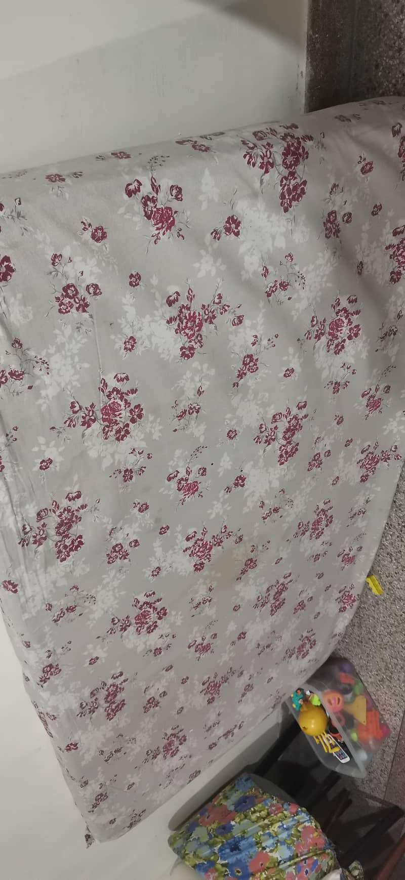 Alkhair 5-Star Foam Single Mattress - Size 72*42 - 5 inch in good Cond 2