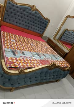 New King bed Set for Sale with Mattress