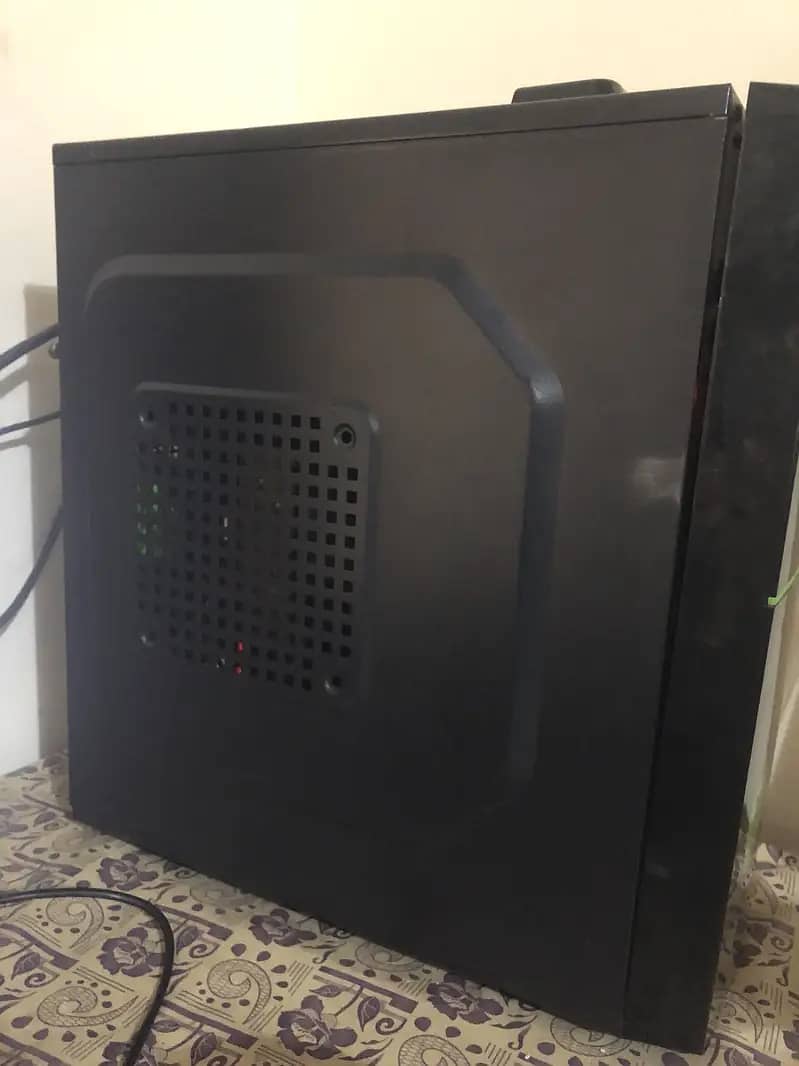 Custom Built i5 8th Generation PC ( Urgent Selling ) 1