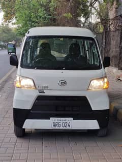 Daihatsu Hijet 2019