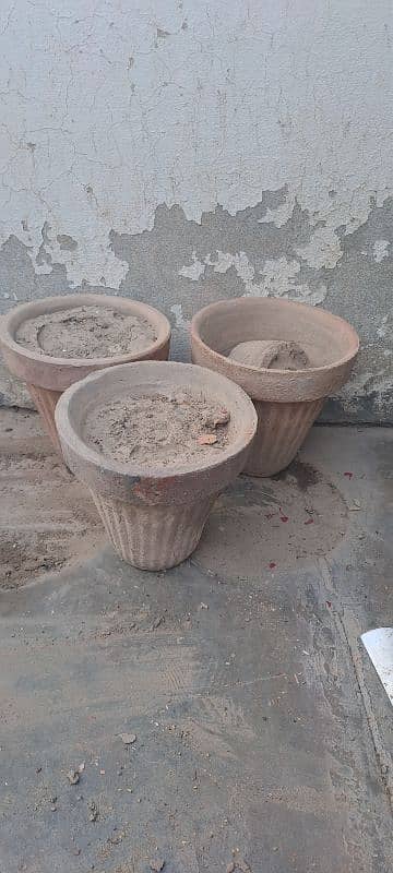 used plants pots for Sale 2