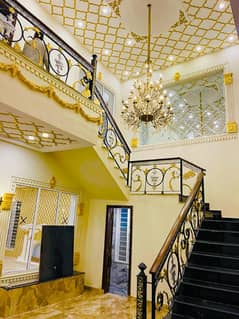 AVAILABLE GOOD LOCATION 1 KANAL HOUSE FOR SALE IN OVERSEAS B BLOCK BAHRIA TOWN LAHORE