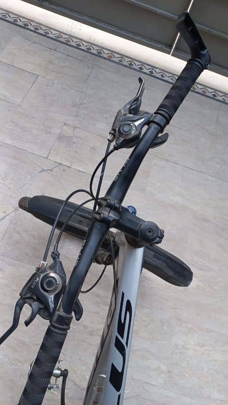 I'm selling my bicycle, if anyone interested contact me. 4