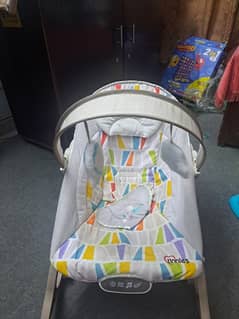 tinnies baby rocker condtion 7/10