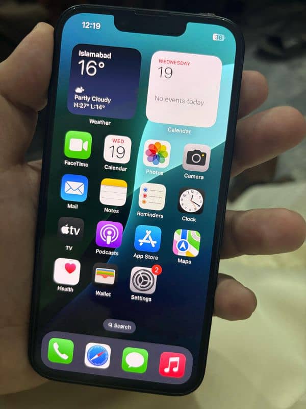 iphone 14 . 2