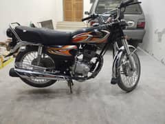 Honda CG 125 in mint condition.