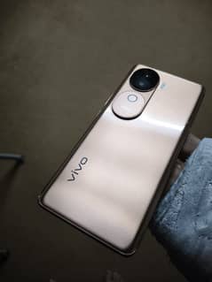 vivo v40e