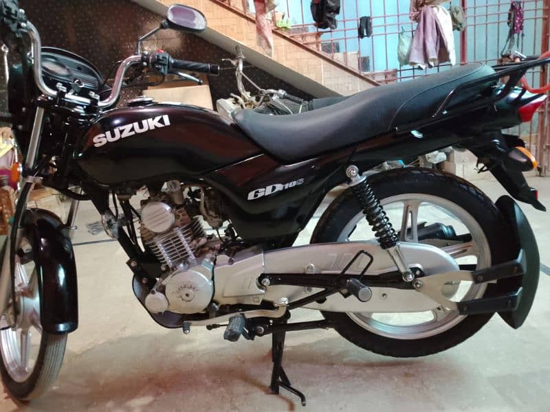 Suzuki 6