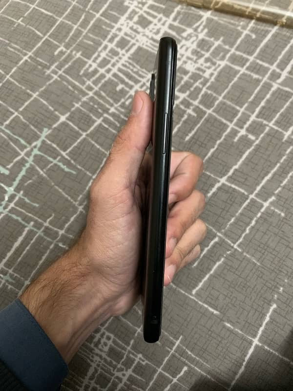 One Plus 9r 12-256 4