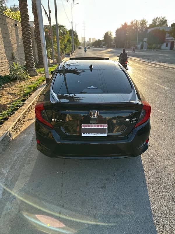 Honda Civic Oriel 2019 5
