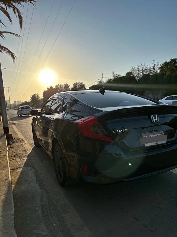 Honda Civic Oriel 2019 8