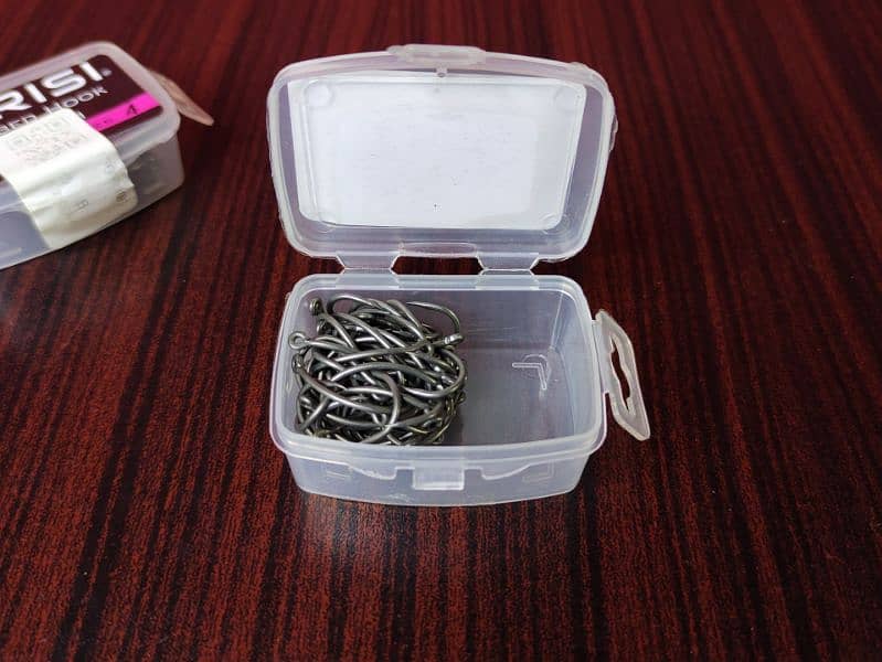 100 Fishing Hooks Machli Kanta Barbed High Carbon Stainless Steel No 4 4