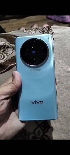 vivo x100