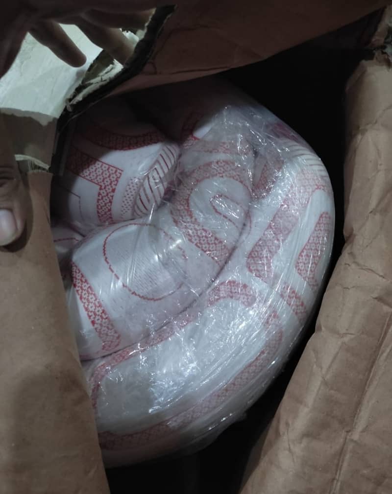 Master Molty Foam King size (78×72×6), new condition 0
