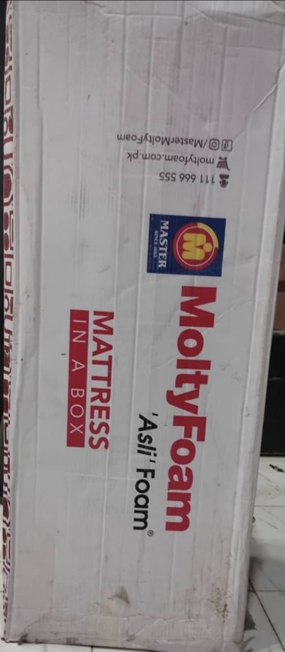 Master Molty Foam King size (78×72×6), new condition 2