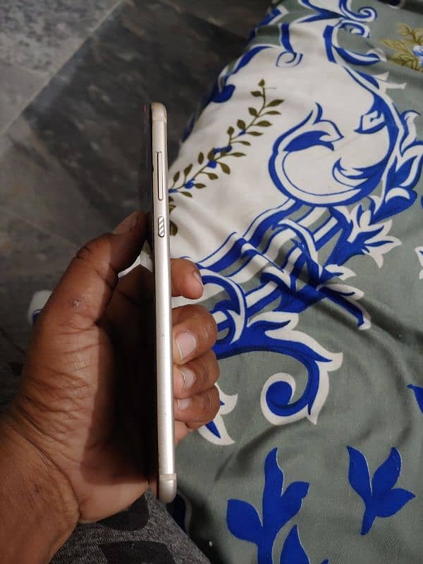 HUAWEI NOVA 2 PLUS - 4/128 DUAL SIM 5