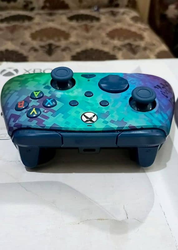 XBOX Series S/X Special Edition Wired controller with 2 Back Buttons 3
