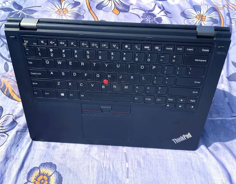 Thinkpad Yoga x360 Touch Screen 6th Gen core i5 5