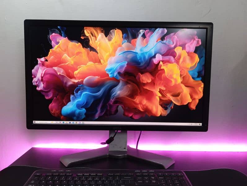 Dell Ultra sharp u2713hb 27inch 2K  IPS Premium colour Monitor 3