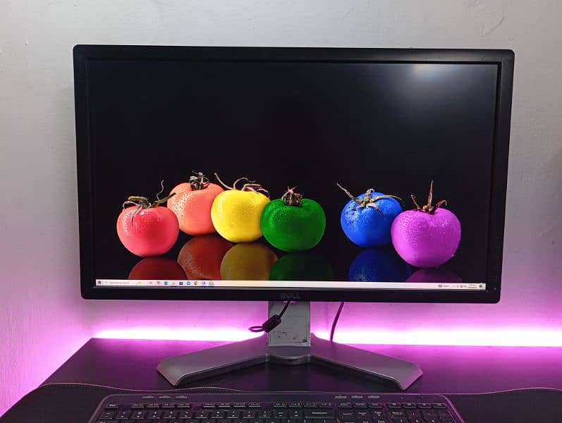Dell Ultra sharp u2713hb 27inch 2K  IPS Premium colour Monitor 5