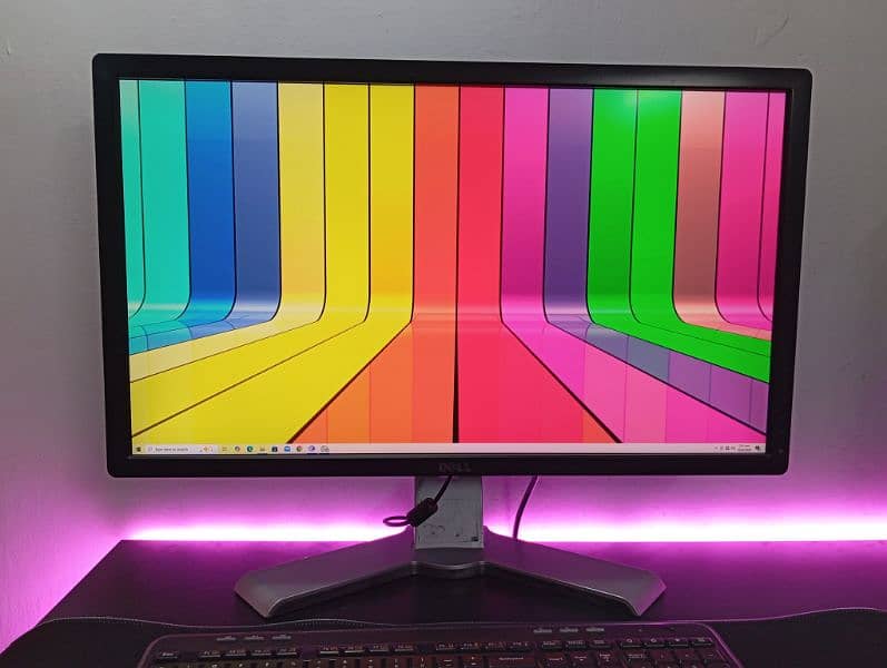 Dell Ultra sharp u2713hb 27inch 2K  IPS Premium colour Monitor 8