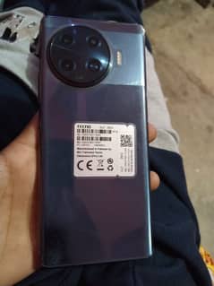 Tecno spark 20 pro plus