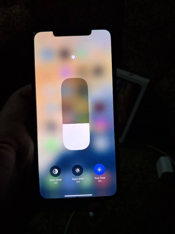 IPhone XS MAX 256 GB Gold LLA Non-PTA For Sale With Box And Charger 3