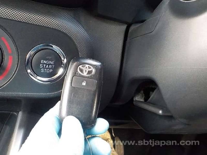 Toyota Raize 2021 May 2025 Import better then Rocky Yaris 2019 2020 12
