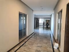 D 17 pine hieghts ground floor double road corner 2 balcony for sale