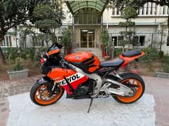 Honda CBR 1000RR: Repsol Edition