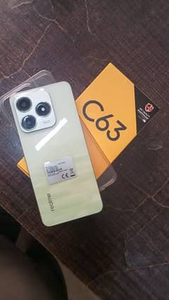 Realme C63