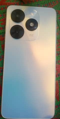 Tecno spark go2024 4+4 /64