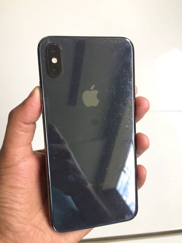 iPhone Xs Max 256GB Non PTA 1