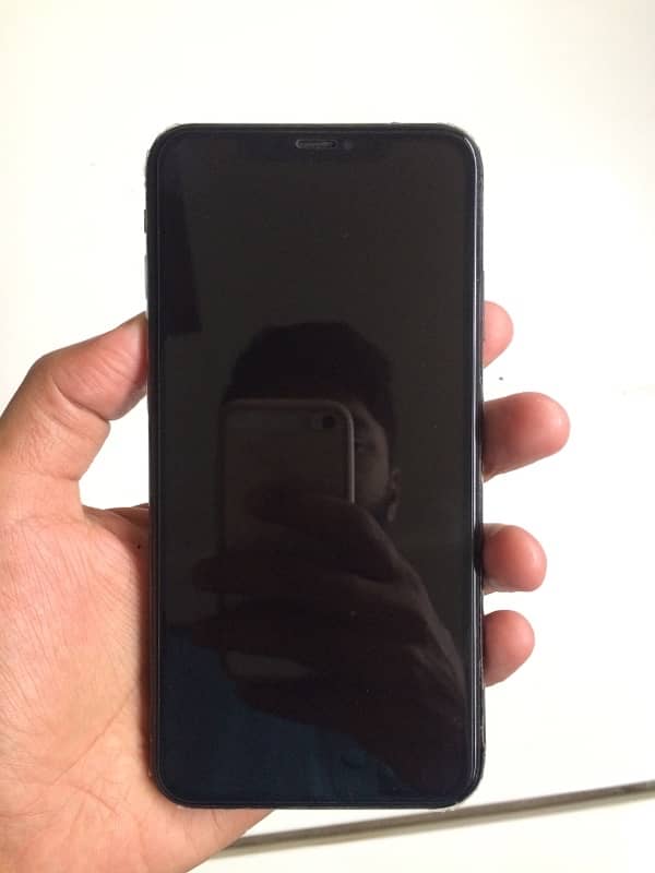 iPhone Xs Max 256GB Non PTA 3