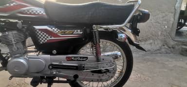 Honda 125 bike available for sale. . .