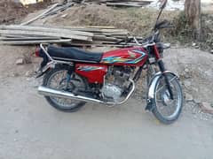 Honda bike 125 condition 10/9