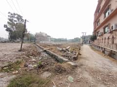 1 Kanal Commercial Plot Available For Sale In Main Grand Trank Road Right Side Of Anmol Marriage Hall, City Gujrat