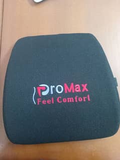 Comfortable & Stylish Chair Cushion for Sale – Like New!