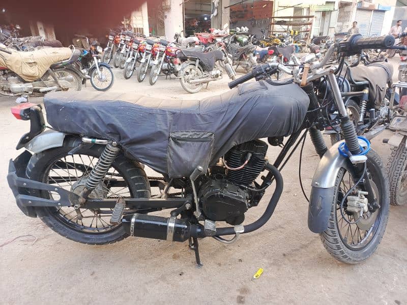Honda CG125 Custom 0
