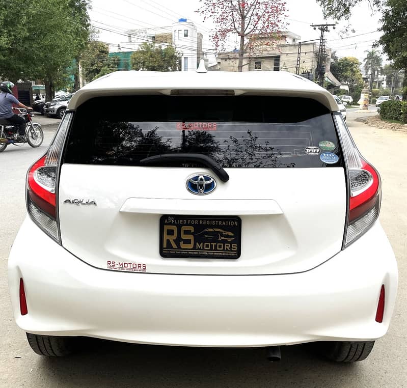 Toyota Aqua 2017/2021 4